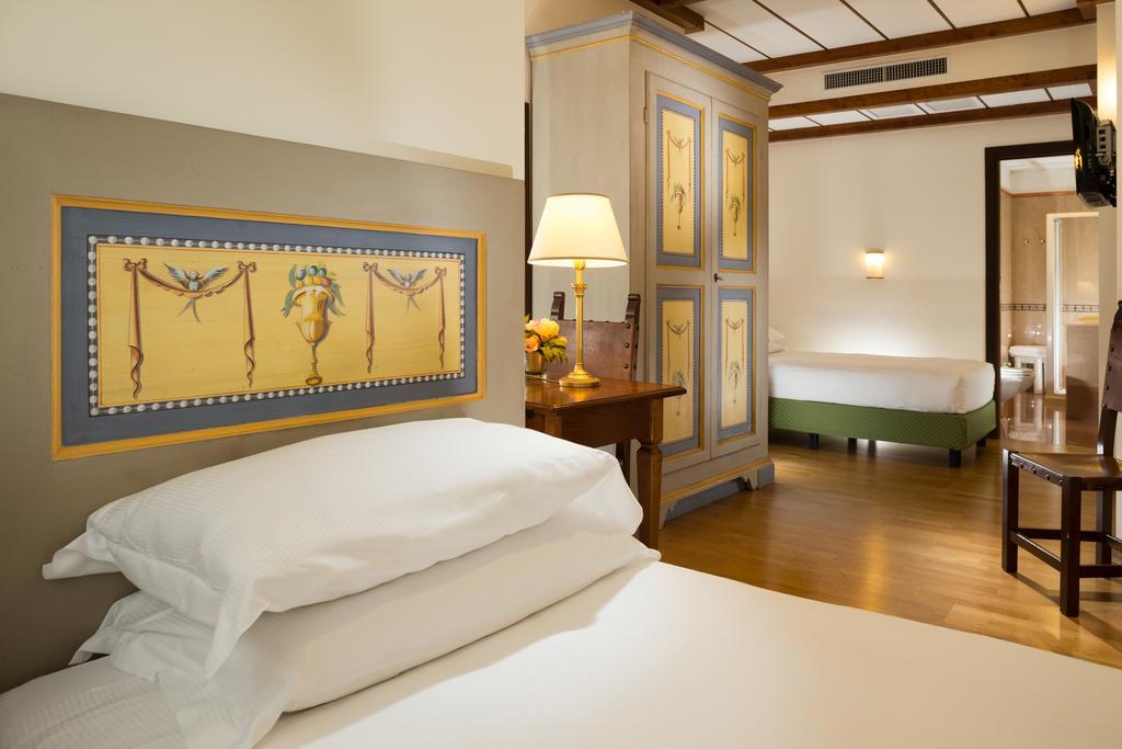 Palace Hotel Serravalle Exterior foto